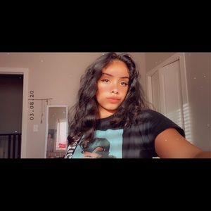 Meet your Posher, Harbeen